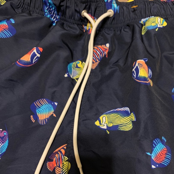M nautica exotic fish theme novelty print swim trunks shorts. - Picture 3 of 9